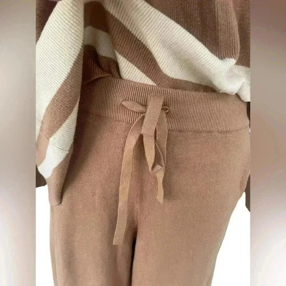 Polagram KNIT STRIPE LONG SLEEVE TOP AND PANTS SET tan cream wide leg oversized - Picture 5 of 9